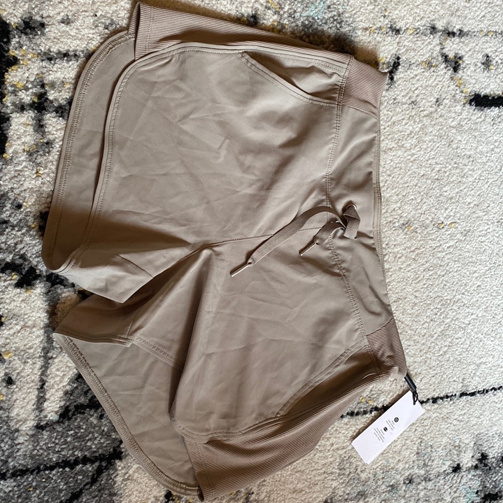 Calvin Klein shorts. NWT